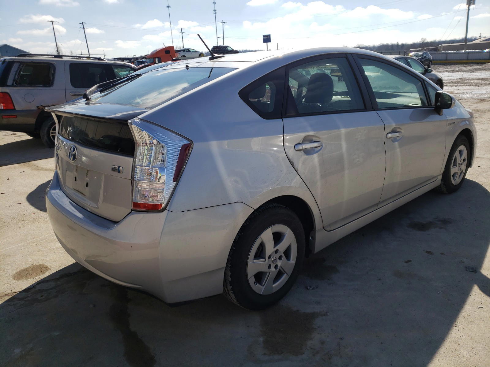 Photo 4 from auction – 2010 TOYOTA PRIUS with VIN JTDKN3DU0A0176556