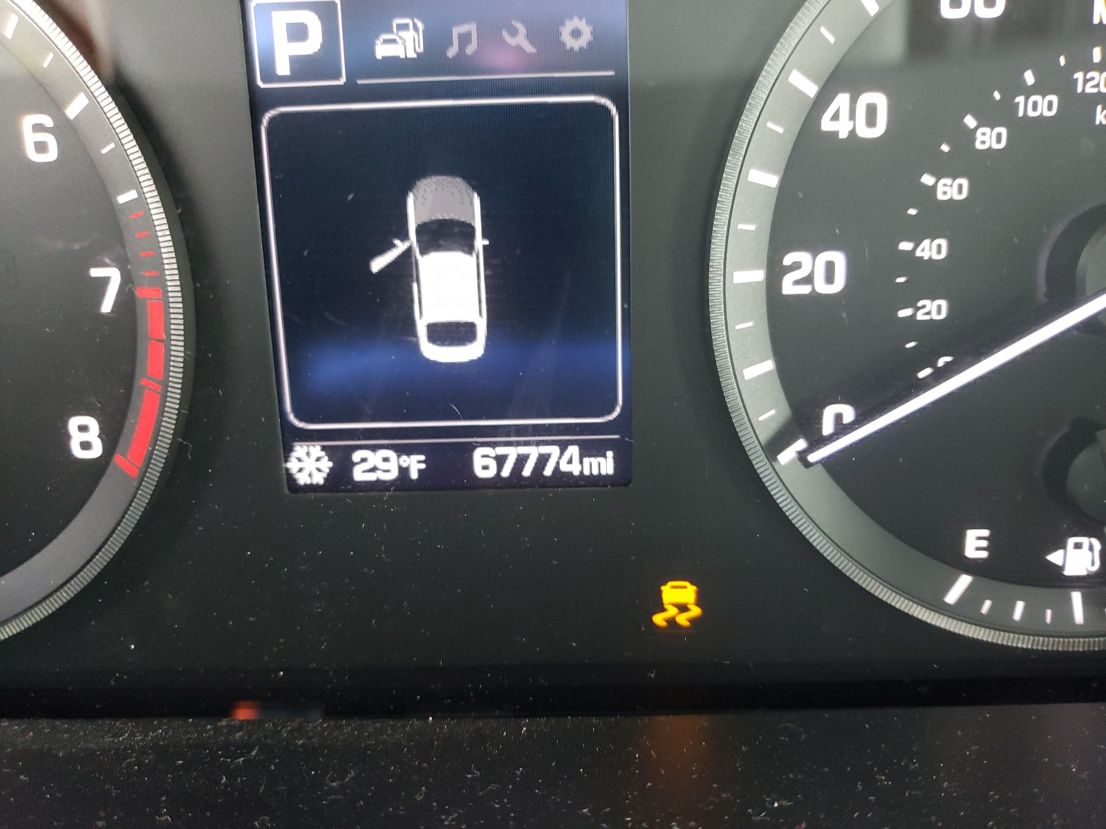 Photo 8 from auction – 2016 HYUNDAI SONATA SPO with VIN 5NPE34AFXGH374846