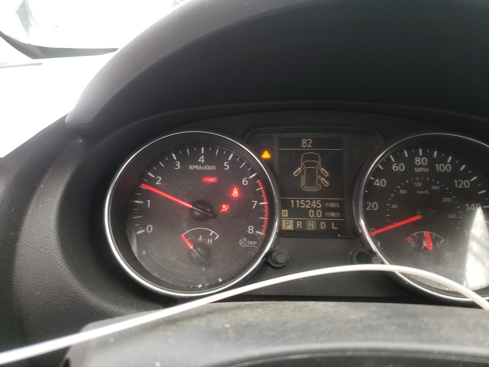 Photo 8 from auction – 2012 NISSAN ROGUE S with VIN JN8AS5MV4CW408234