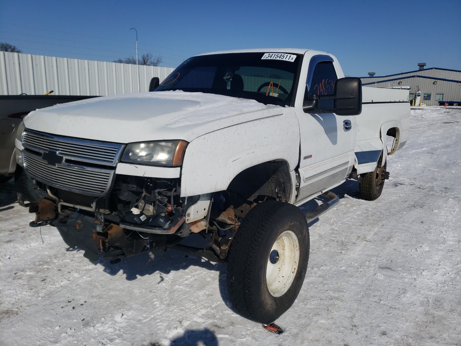 Photo 2 from auction – 2006 CHEVROLET SILVERADO with VIN 1GCHK24266E113306
