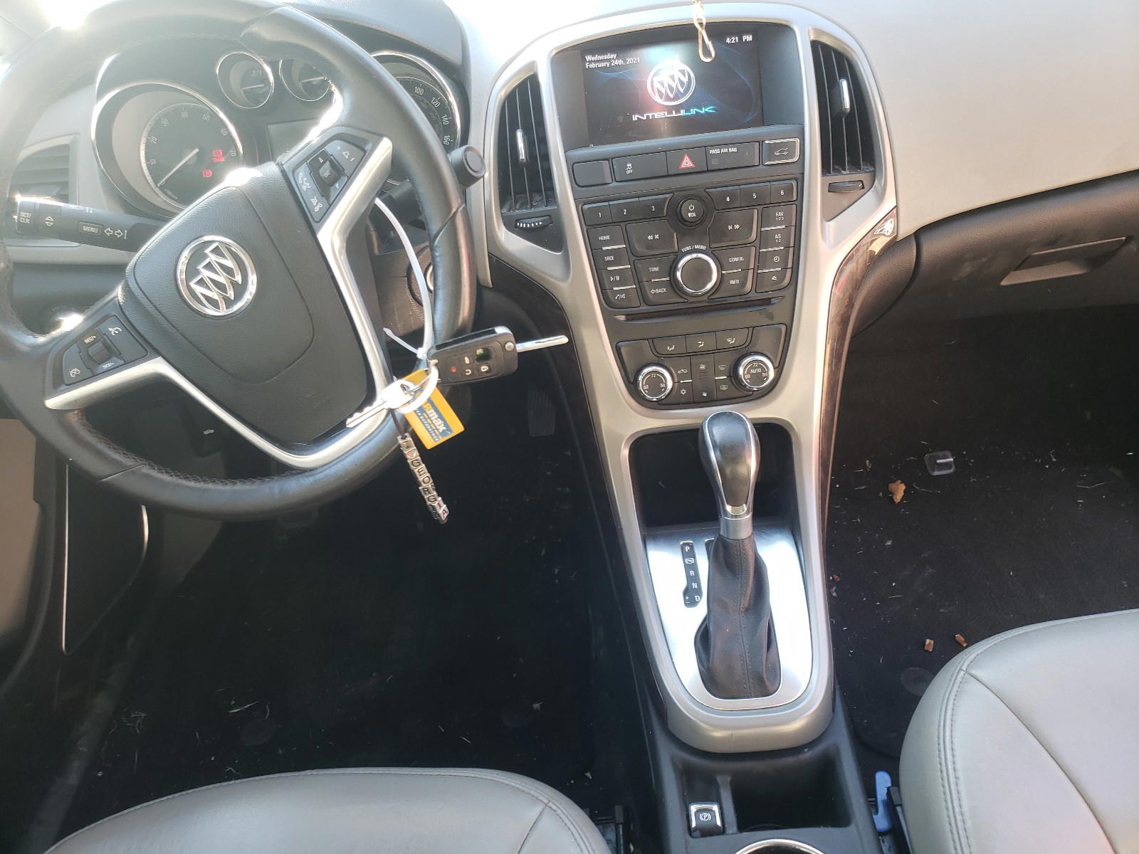 Photo 9 from auction – 2014 BUICK VERANO with VIN 1G4PP5SK5E4133242