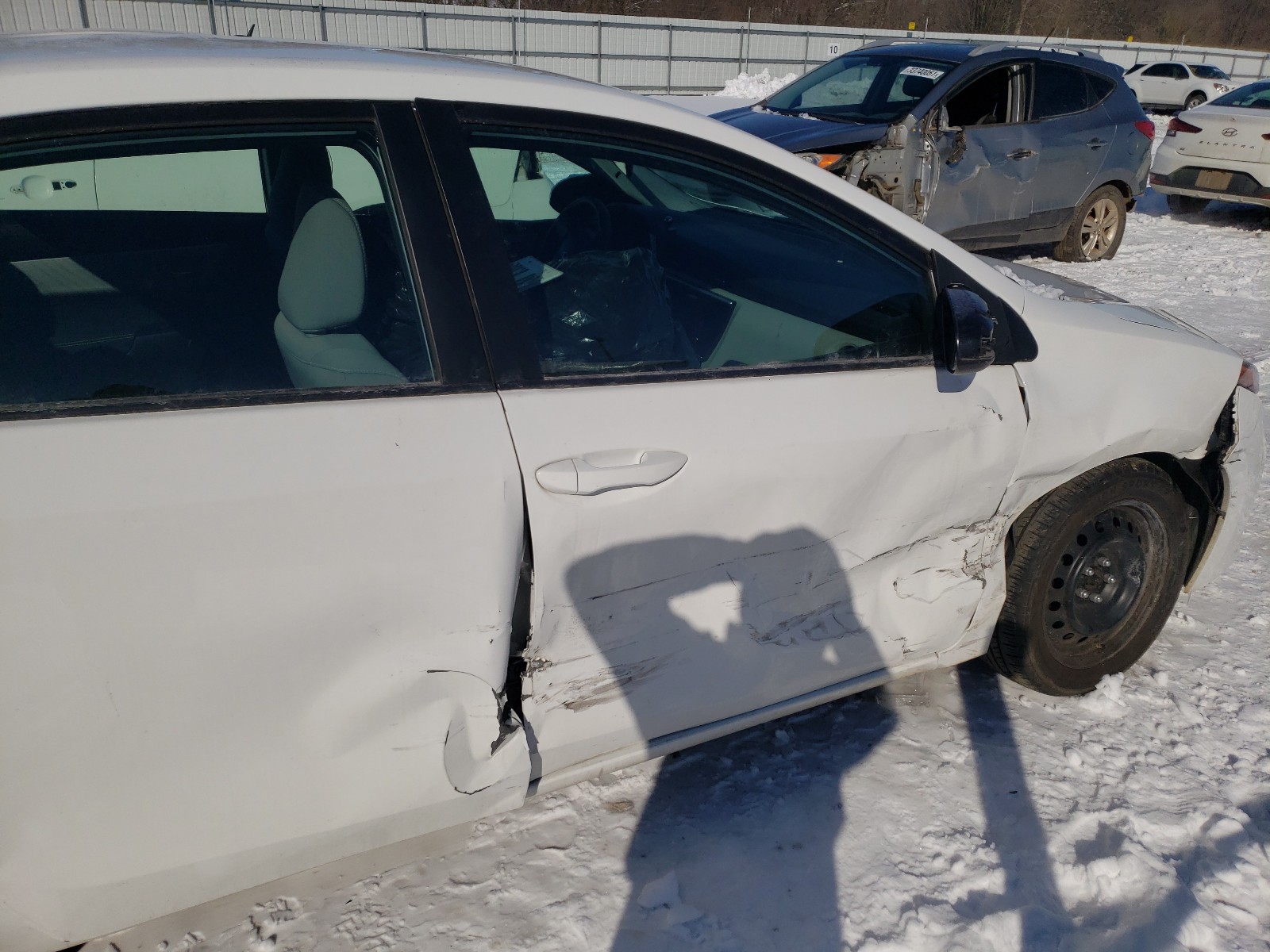 Photo 9 from auction – 2018 TOYOTA COROLLA L with VIN 5YFBURHE8JP847213
