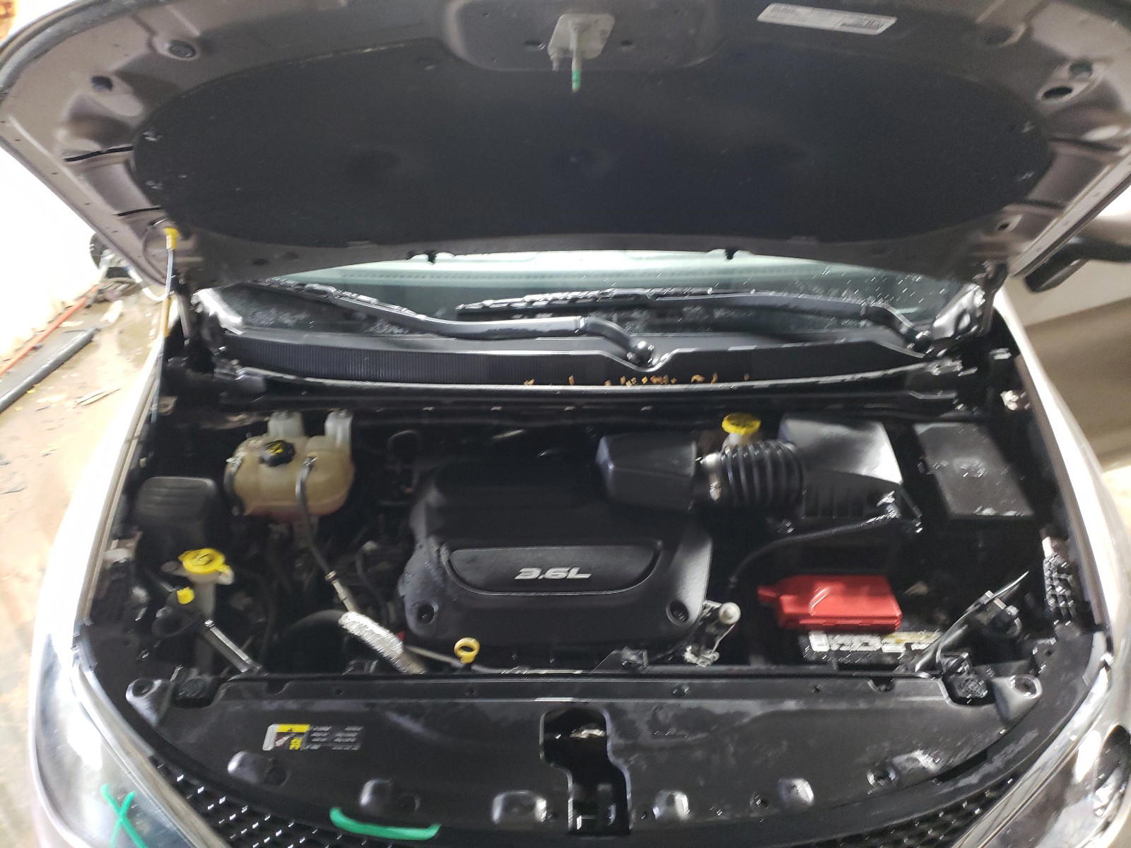 Photo 7 from auction – 2017 CHRYSLER PACIFICA T with VIN 2C4RC1DG2HR725757