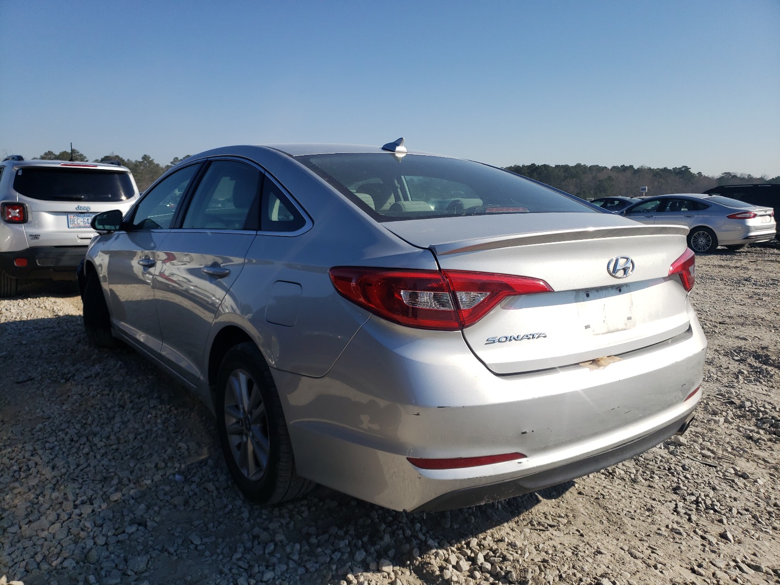 Photo 3 from auction – 2015 HYUNDAI SONATA SE with VIN 5NPE24AF3FH217791
