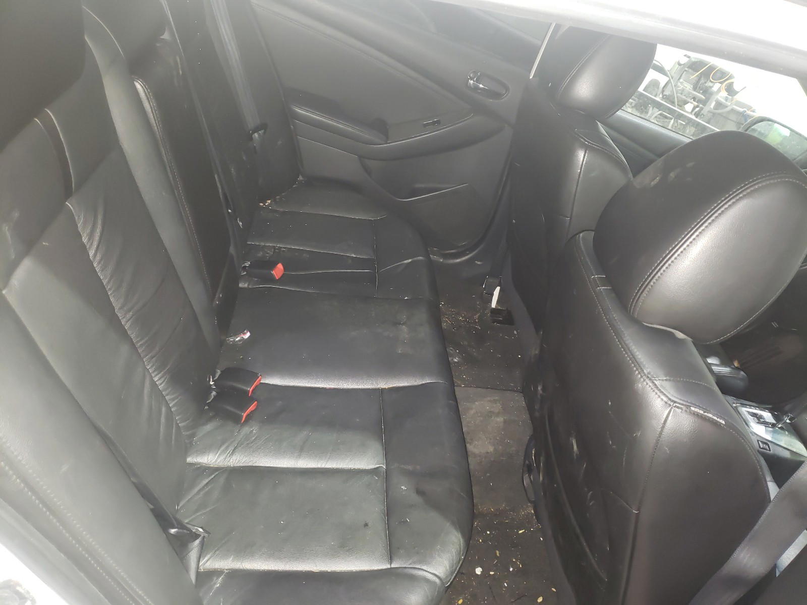 Photo 6 from auction – 2010 NISSAN ALTIMA SR with VIN 1N4BL2AP4AN490685