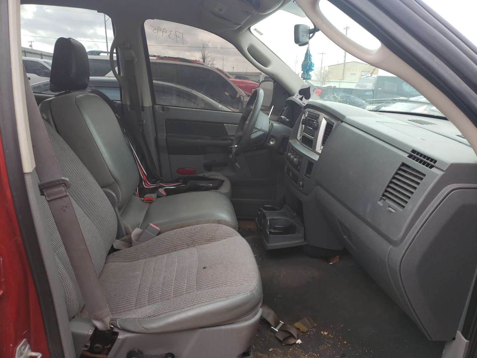Photo 5 from auction – 2008 DODGE RAM 1500 S with VIN 1D7HA18238J116249