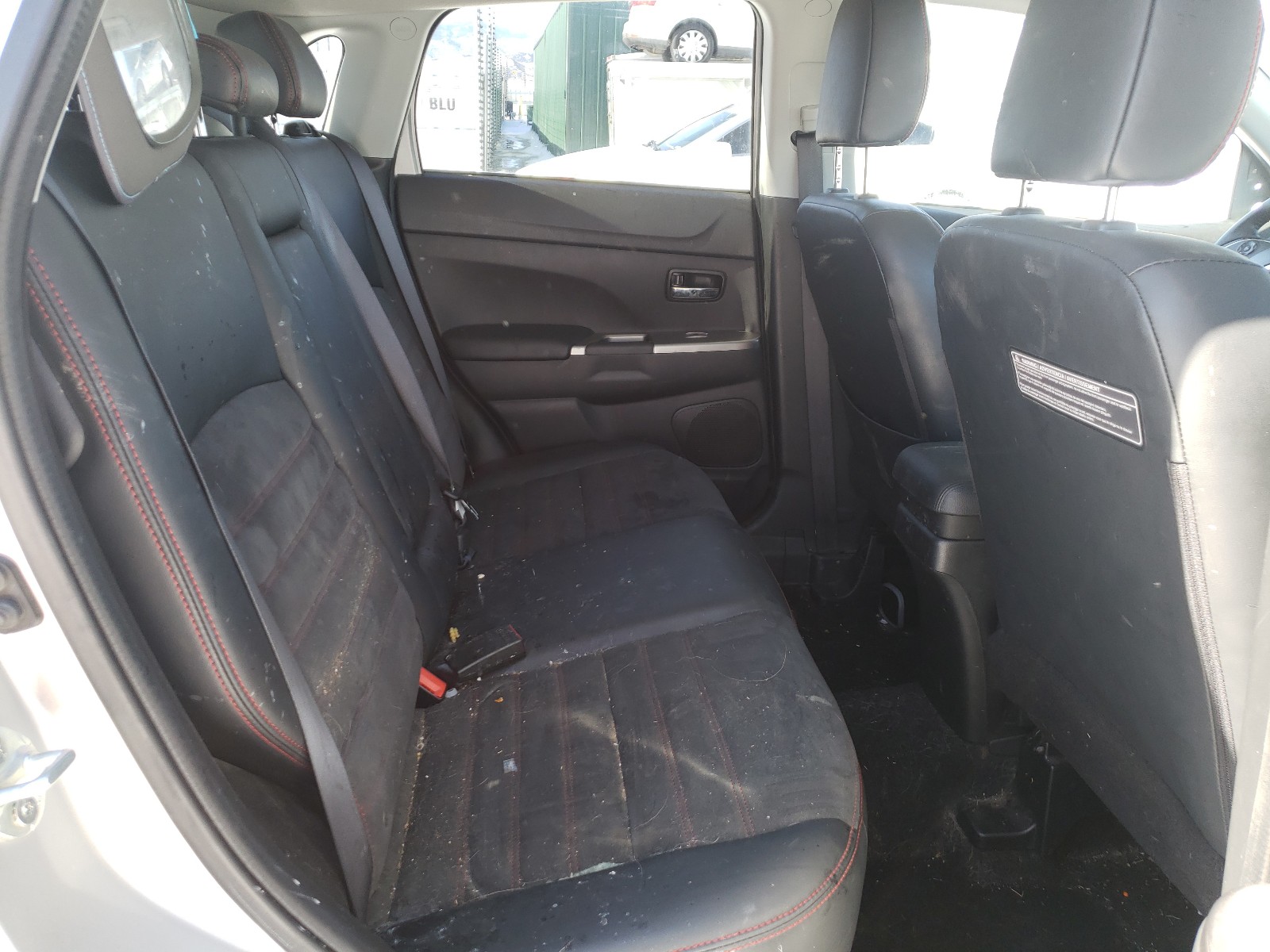Photo 6 from auction – 2018 MITSUBISHI OUTLANDER with VIN JA4AR3AW4JZ035419