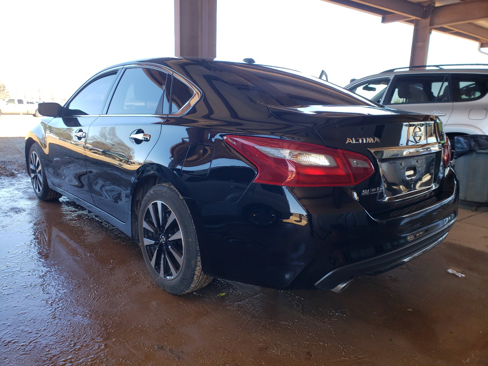 Photo 3 from auction – 2018 NISSAN ALTIMA 2.5 with VIN 1N4AL3AP5JC242510