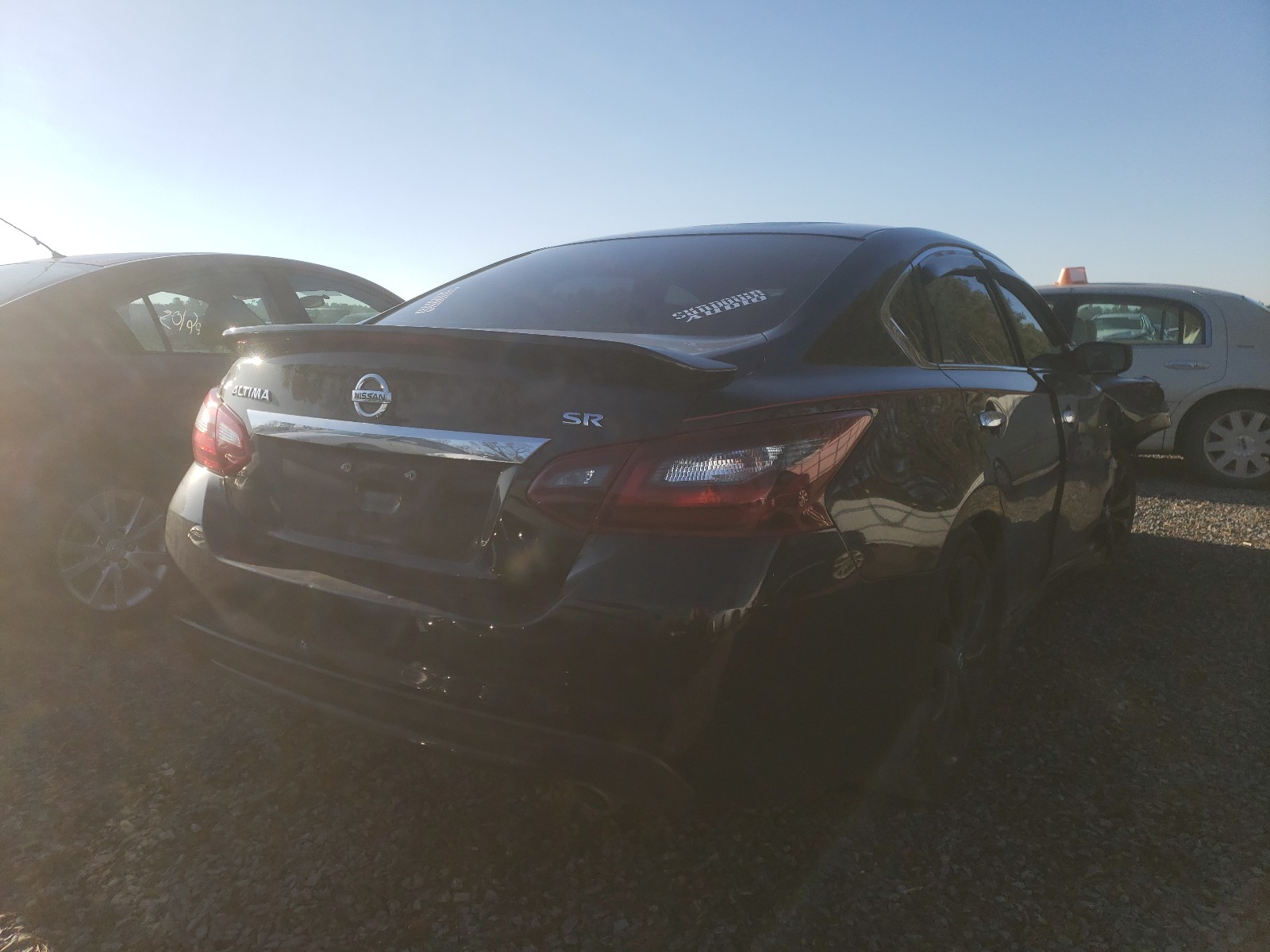 Photo 4 from auction – 2017 NISSAN ALTIMA 2.5 with VIN 1N4AL3AP0HC186101