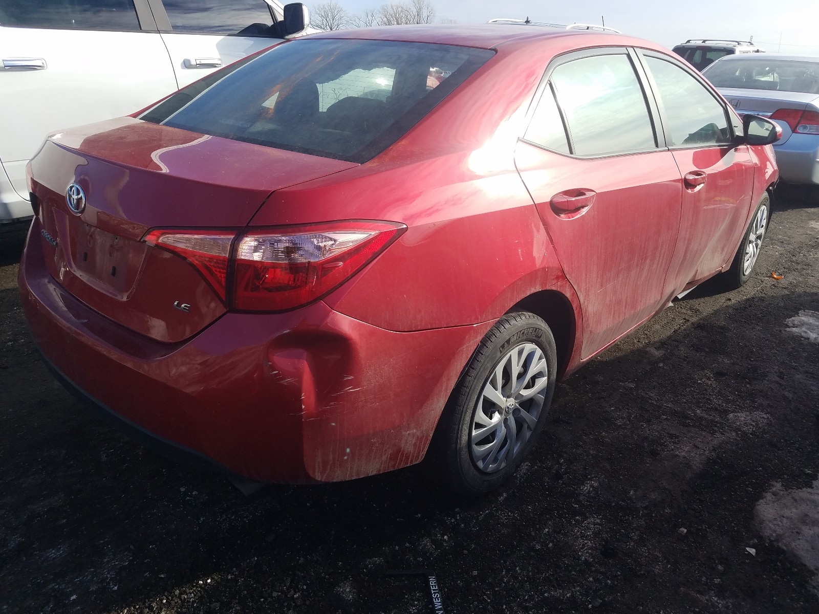 Photo 4 from auction – 2018 TOYOTA COROLLA L with VIN 2T1BURHE0JC100480