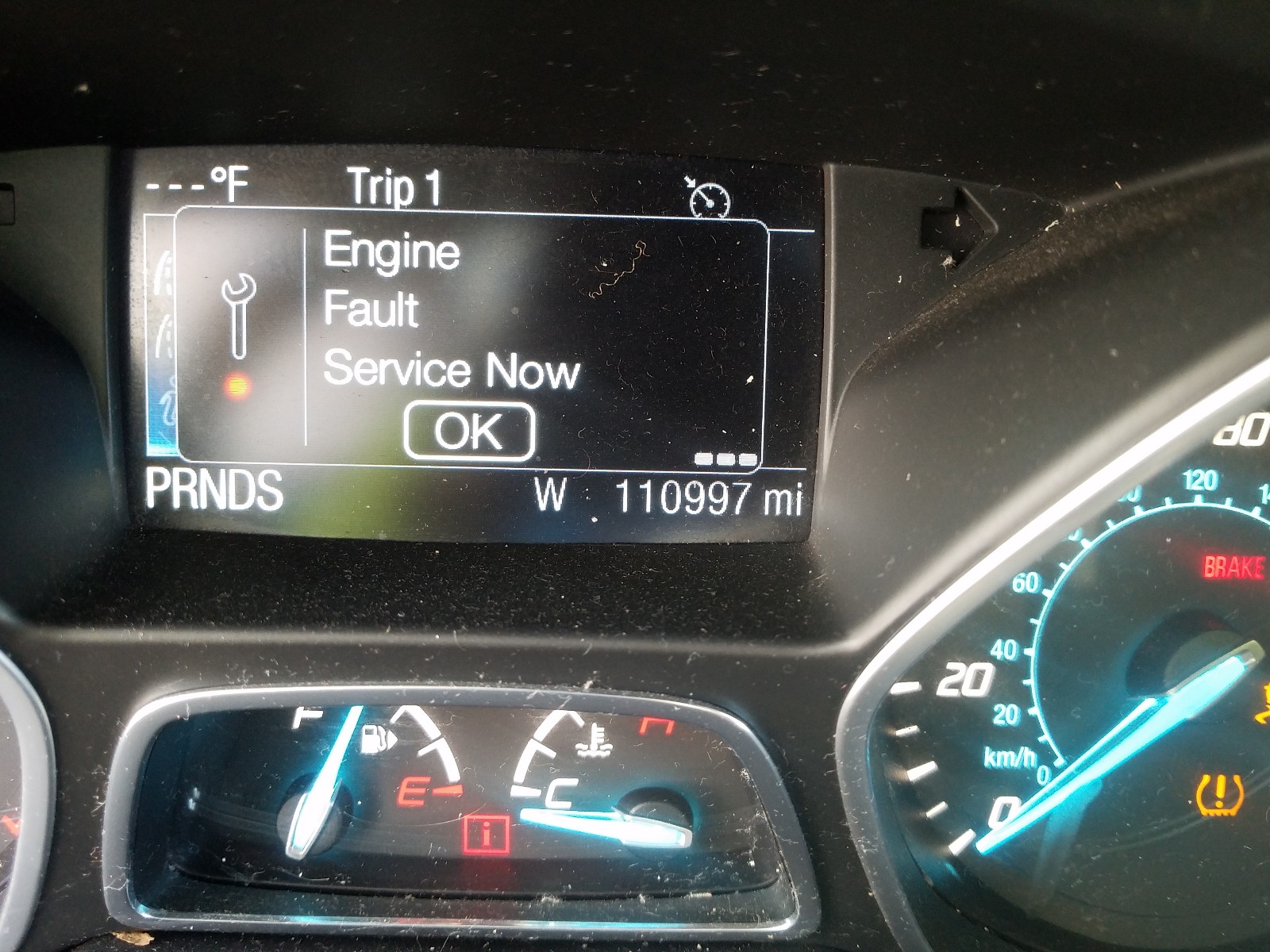 Zdjęcie 8 z aukcji – 2014 FORD ESCAPE SE z VIN 1FMCU9G95EUC53983