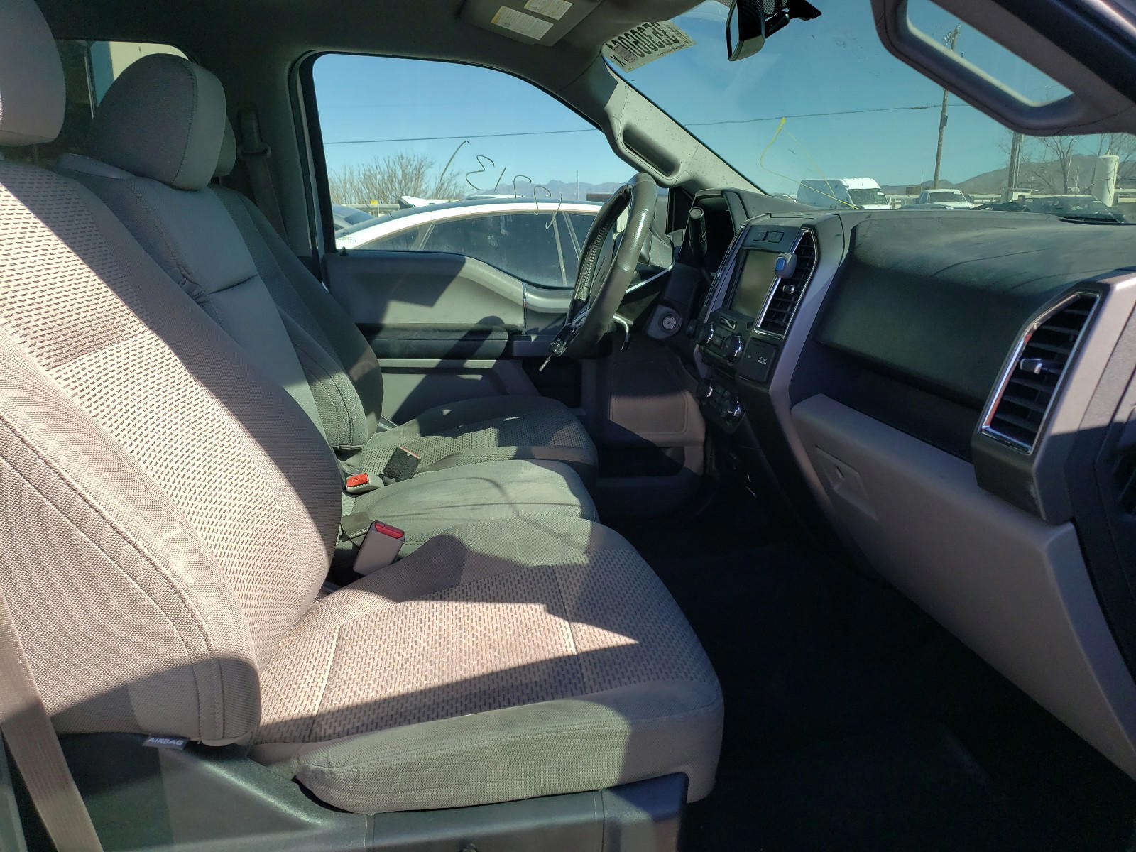 Photo 5 from auction – 2015 FORD F150 SUPER with VIN 1FTEW1CP6FFA24876