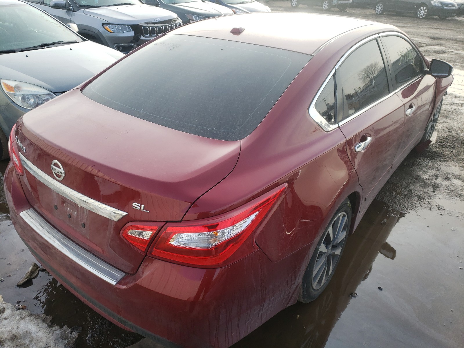 Photo 4 from auction – 2017 NISSAN ALTIMA 2.5 with VIN 1N4AL3AP0HC239640
