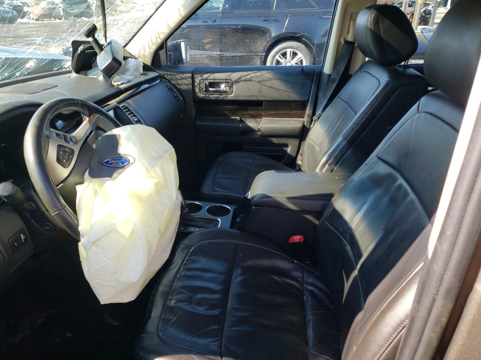 Photo 5 from auction – 2013 FORD FLEX SEL with VIN 2FMGK5C81DBD27322