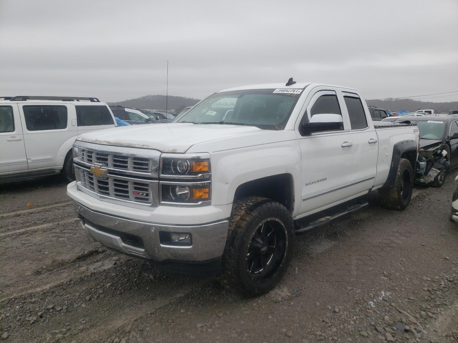Photo 2 from auction – 2015 CHEVROLET SILVERADO with VIN 1GCVKSEC2FZ420037