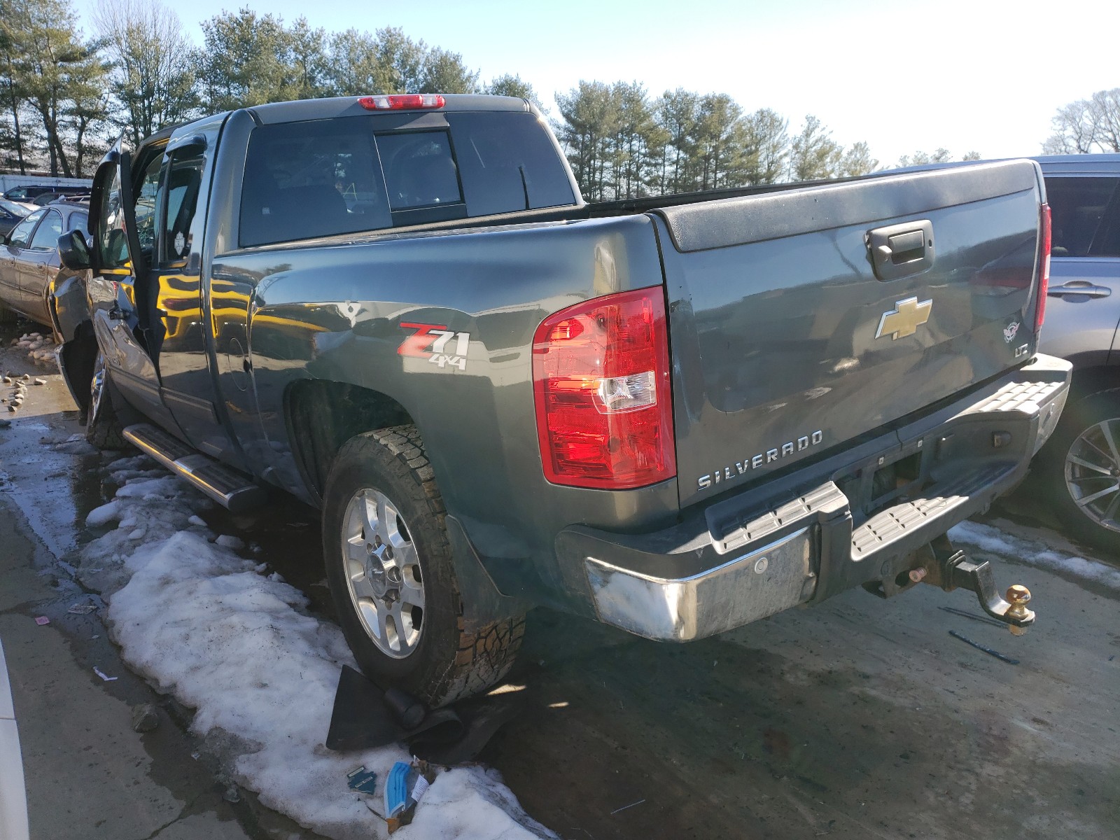 Photo 3 from auction – 2011 CHEVROLET SILVERADO with VIN 1GC2KYCG6BZ368174