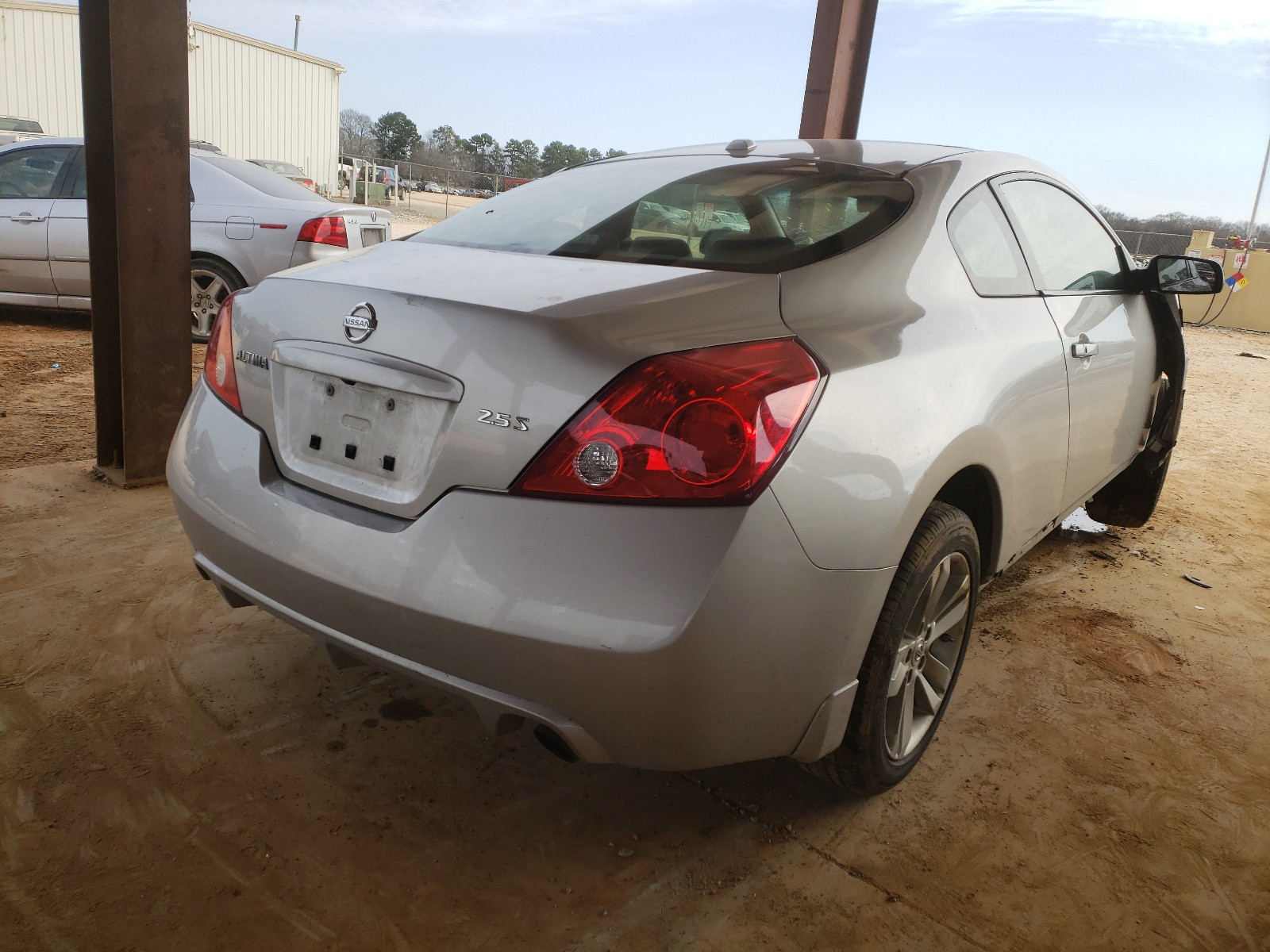 Photo 4 from auction – 2010 NISSAN ALTIMA S with VIN 1N4AL2EP6AC110943