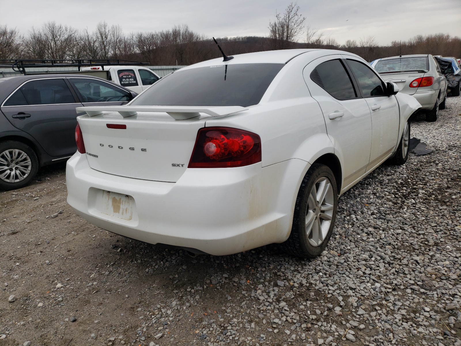 Zdjęcie 4 z aukcji – 2013 DODGE AVENGER SX z VIN 1C3CDZCG1DN502785