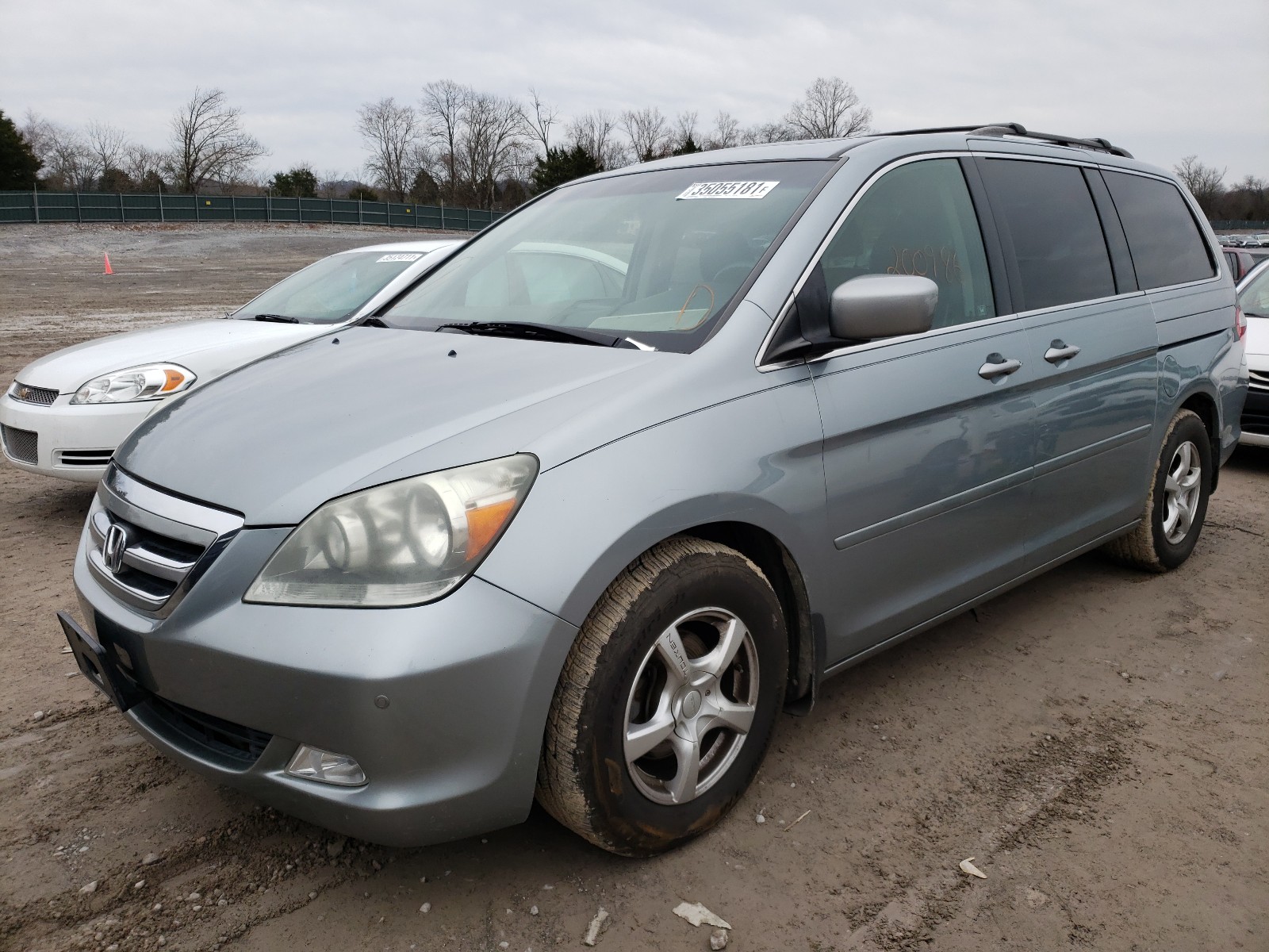 Photo 2 from auction – 2007 HONDA ODYSSEY TO with VIN 5FNRL38817B115485