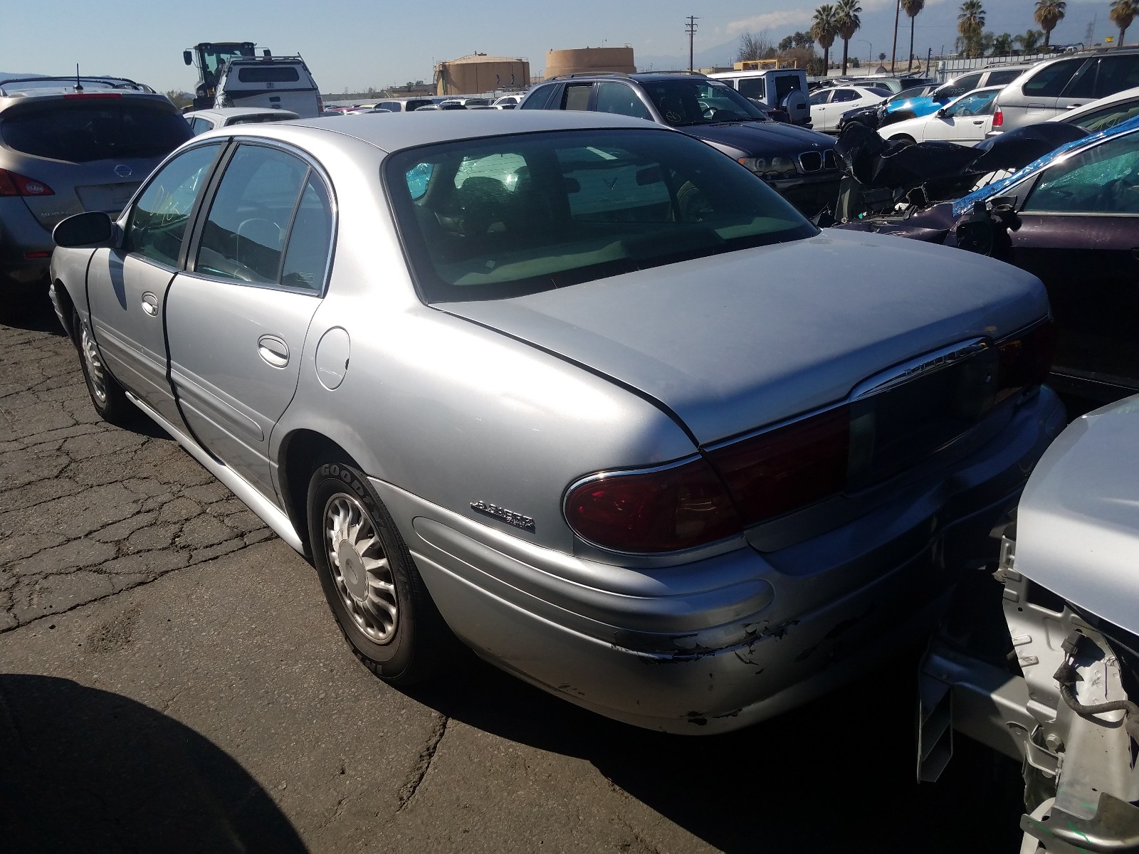 Photo 3 from auction – 2001 BUICK LESABRE CU with VIN 1G4HP54K61U203407