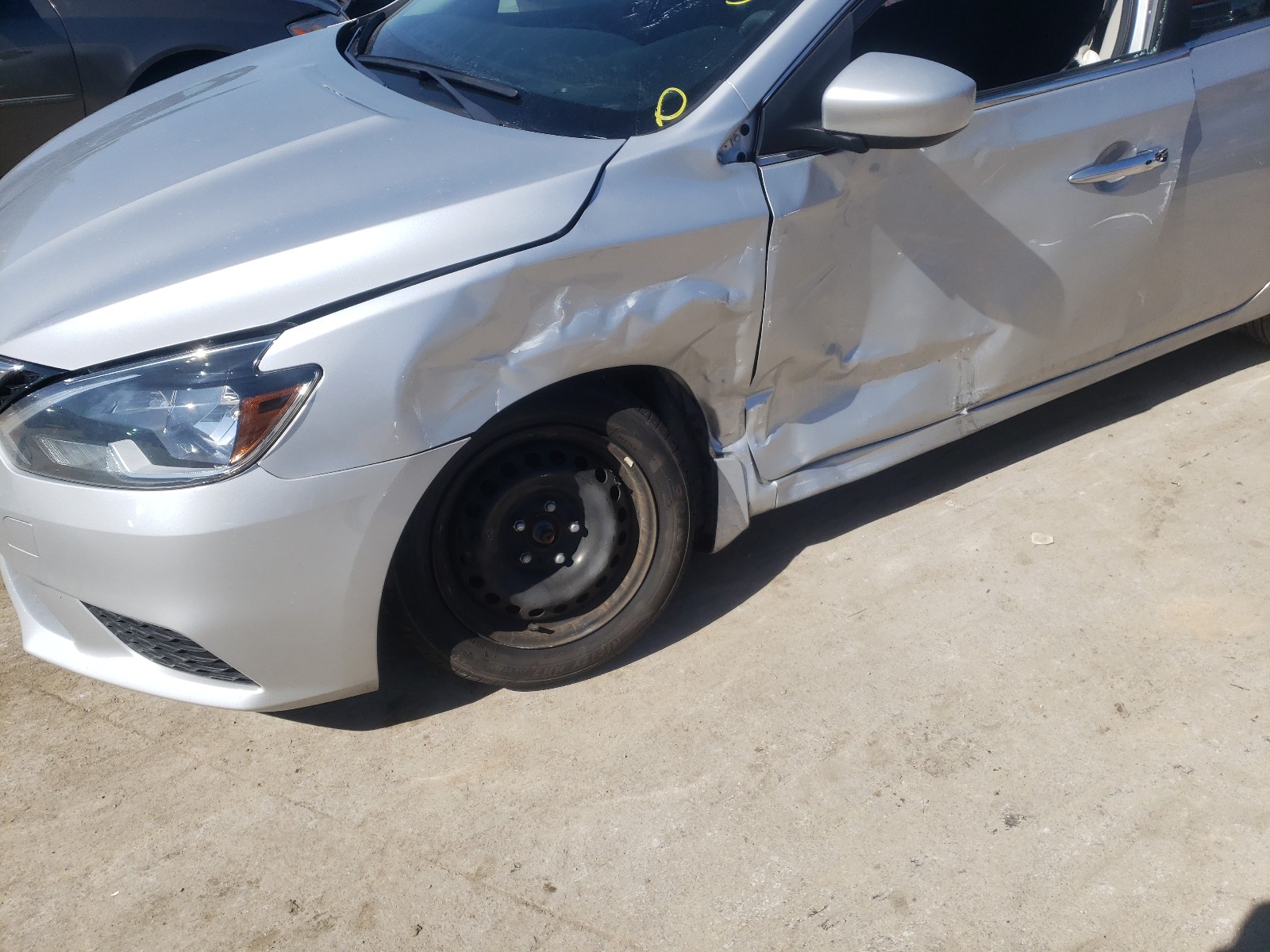 Photo 9 from auction – 2017 NISSAN SENTRA S with VIN 3N1AB7AP8HY337779