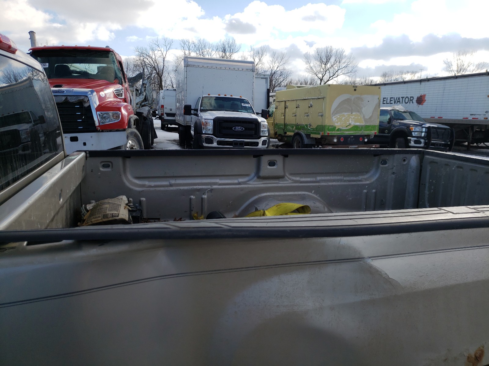 Photo 6 from auction – 2009 CHEVROLET SILVERADO with VIN 1GCEK14089Z137728
