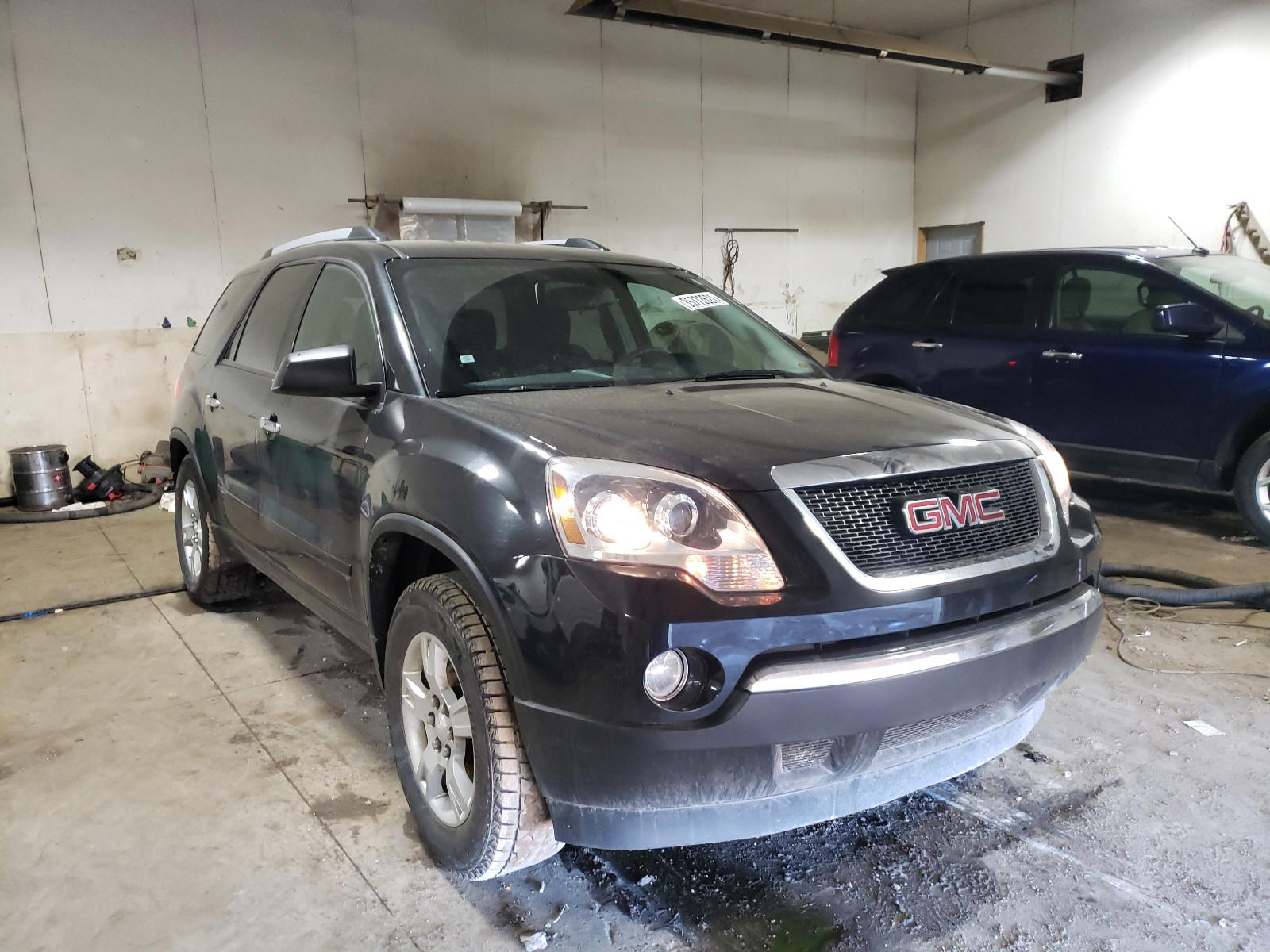 GMC ACADIA SLE 2012 with VIN 1GKKVNED9CJ420734 - Photo from auction