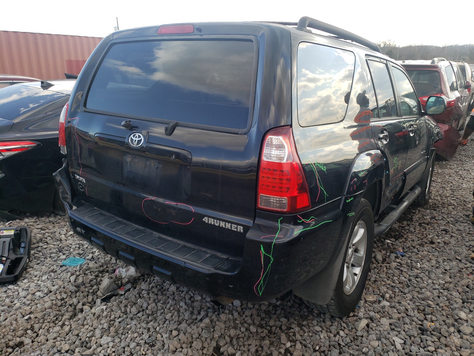 Photo 4 from auction – 2006 TOYOTA 4RUNNER SR with VIN JTEZU14R268064993