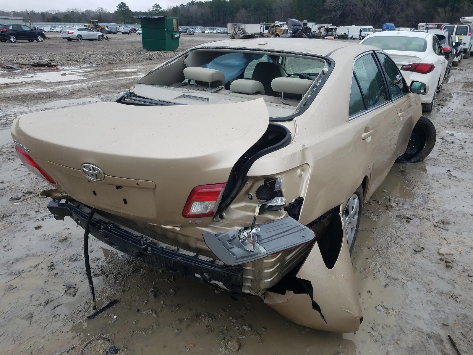 Photo 4 from auction – 2010 TOYOTA CAMRY BASE with VIN 4T4BF3EK6AR070214