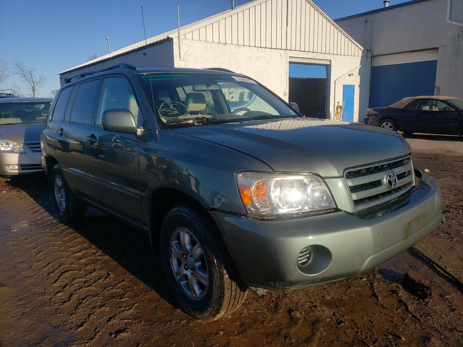 TOYOTA HIGHLANDER 2005 with VIN JTEDP21A850083812 - Photo from auction