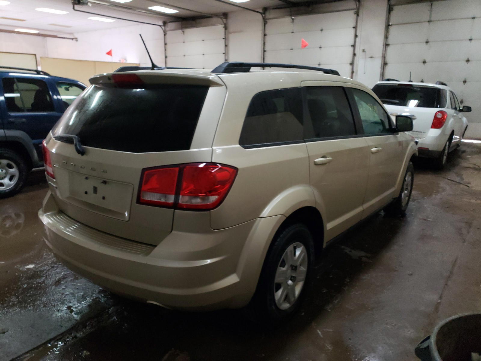 Photo 14 from auction – 2011 DODGE JOURNEY EX with VIN 3D4PG4FB2BT504584