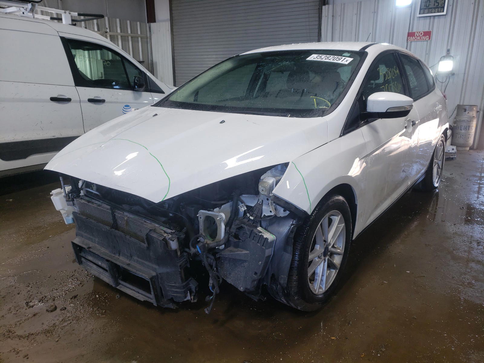 Photo 2 from auction – 2017 FORD FOCUS SE with VIN 1FADP3K27HL267326