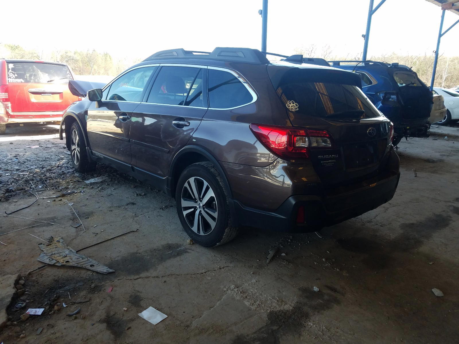 Photo 3 from auction – 2019 SUBARU OUTBACK 2. with VIN 4S4BSANC6K3313577