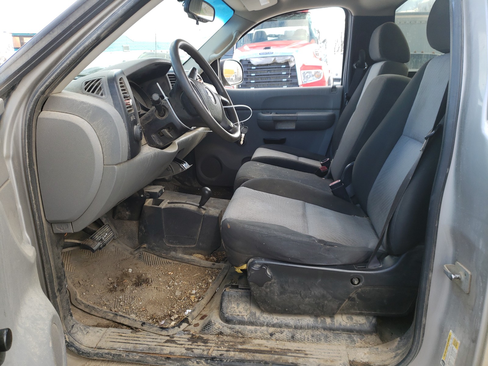 Photo 5 from auction – 2009 CHEVROLET SILVERADO with VIN 1GCEK14089Z137728
