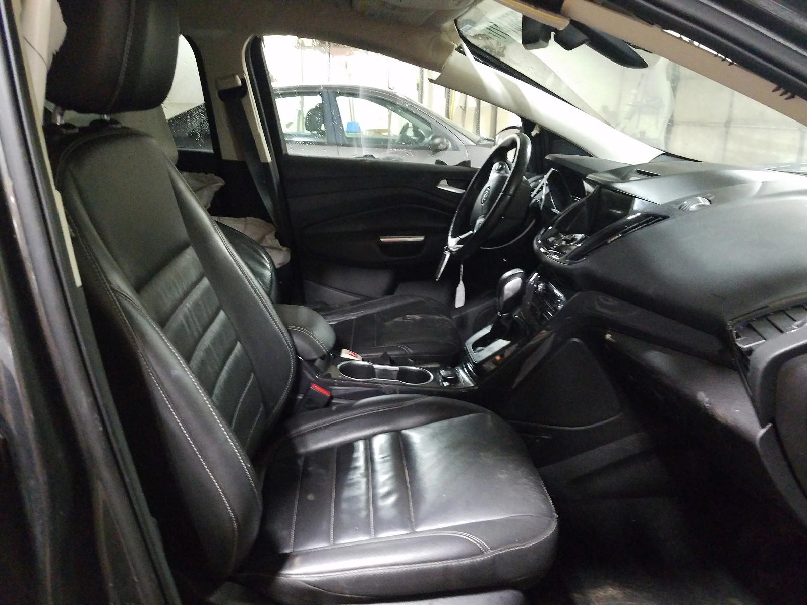 Photo 5 from auction – 2016 FORD ESCAPE TIT with VIN 1FMCU9JX5GUA96823