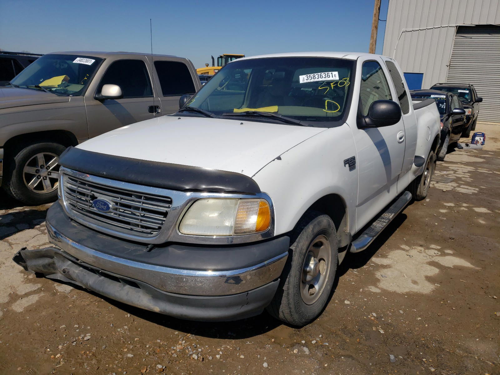 Photo 2 from auction – 2003 FORD F150 with VIN 1FTRX07W53KC31613