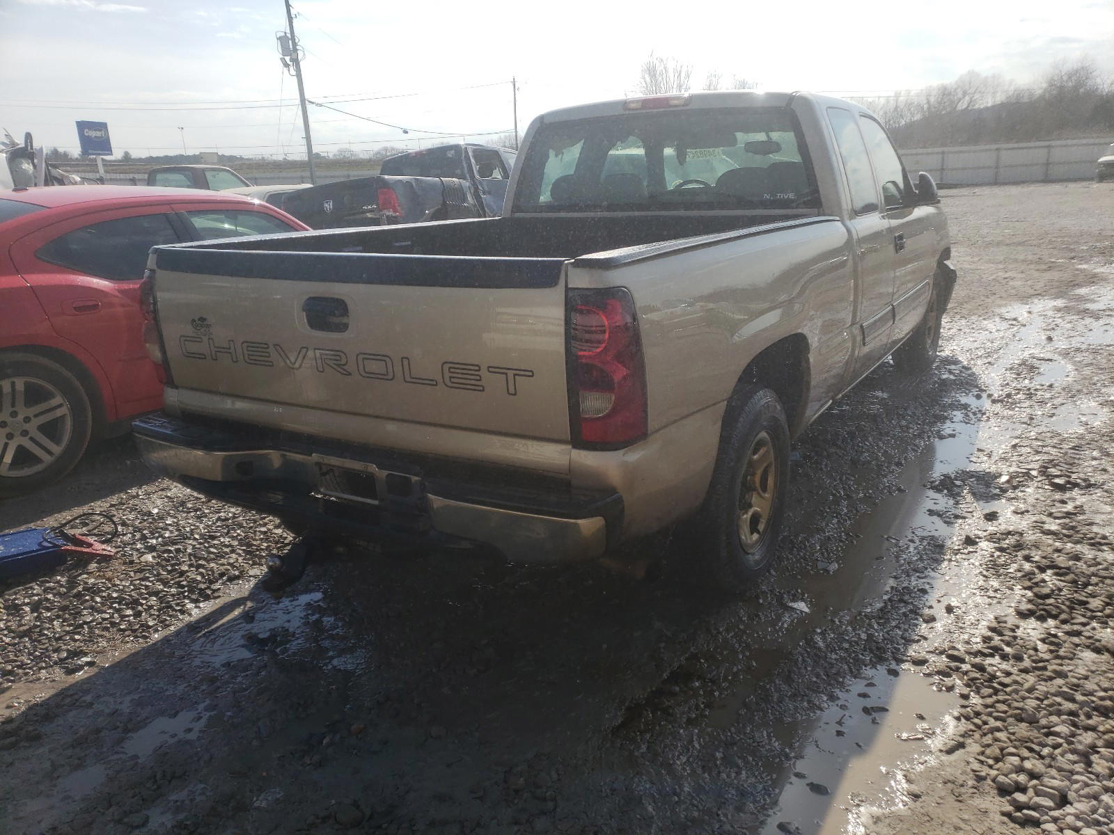 Photo 4 from auction – 2004 CHEVROLET SILVERADO with VIN 1GCEC19XX4Z316266