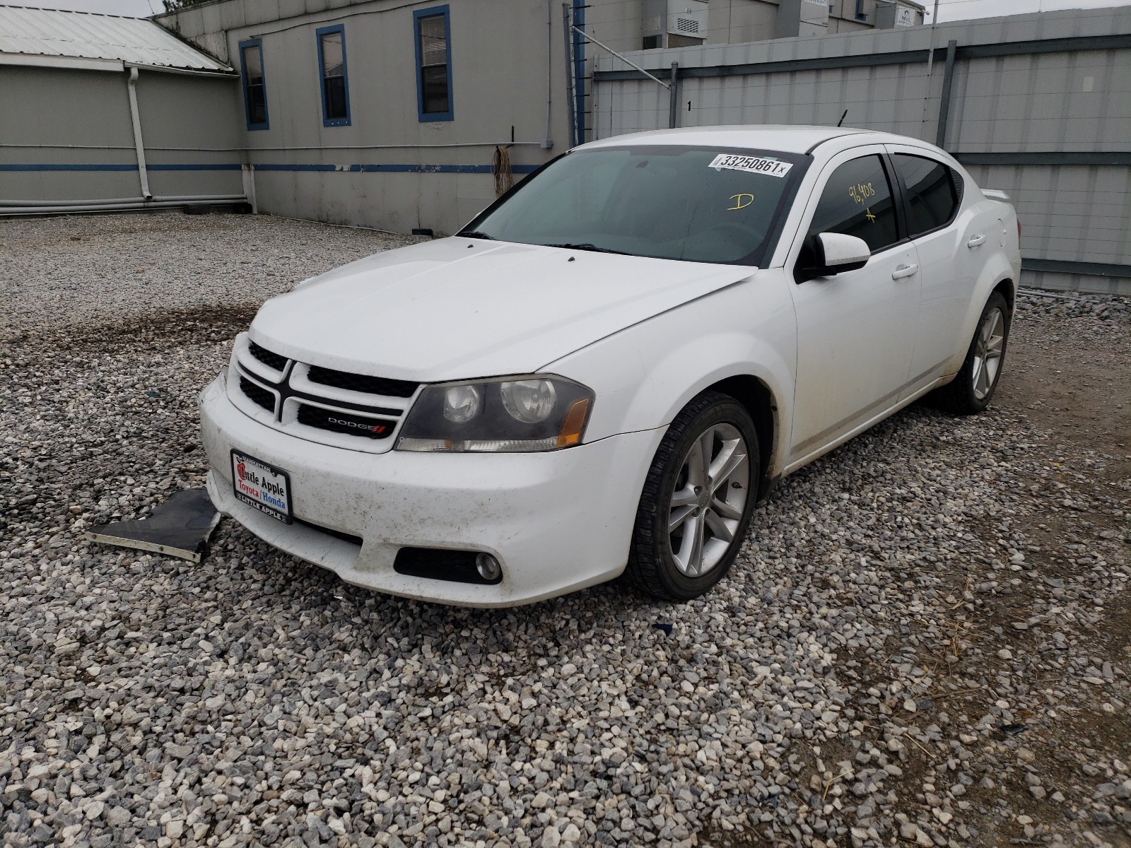 Zdjęcie 2 z aukcji – 2013 DODGE AVENGER SX z VIN 1C3CDZCG1DN502785