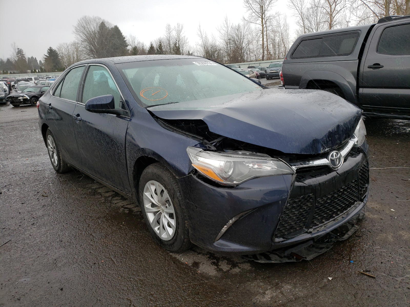 TOYOTA CAMRY LE 2016 with VIN 4T4BF1FK0GR550468 - Photo from auction