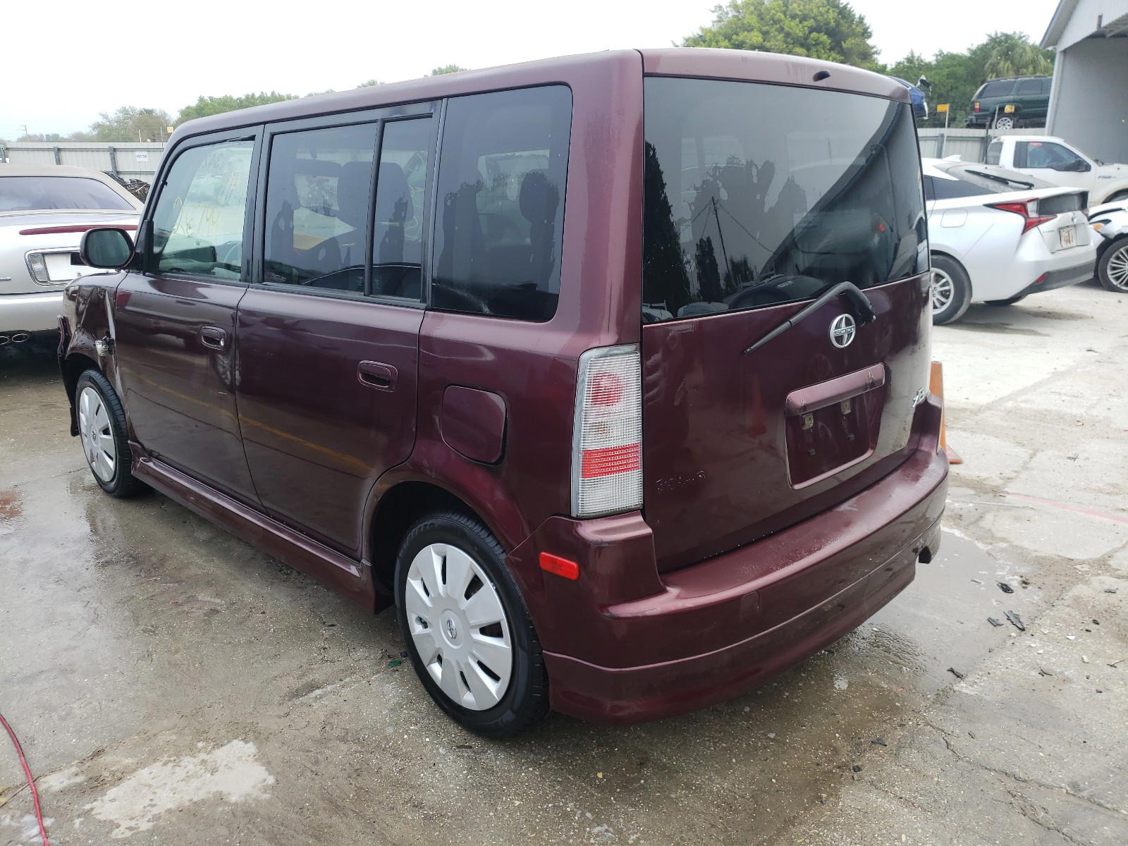Photo 3 from auction – 2006 SCION XB with VIN JTLKT324464039908
