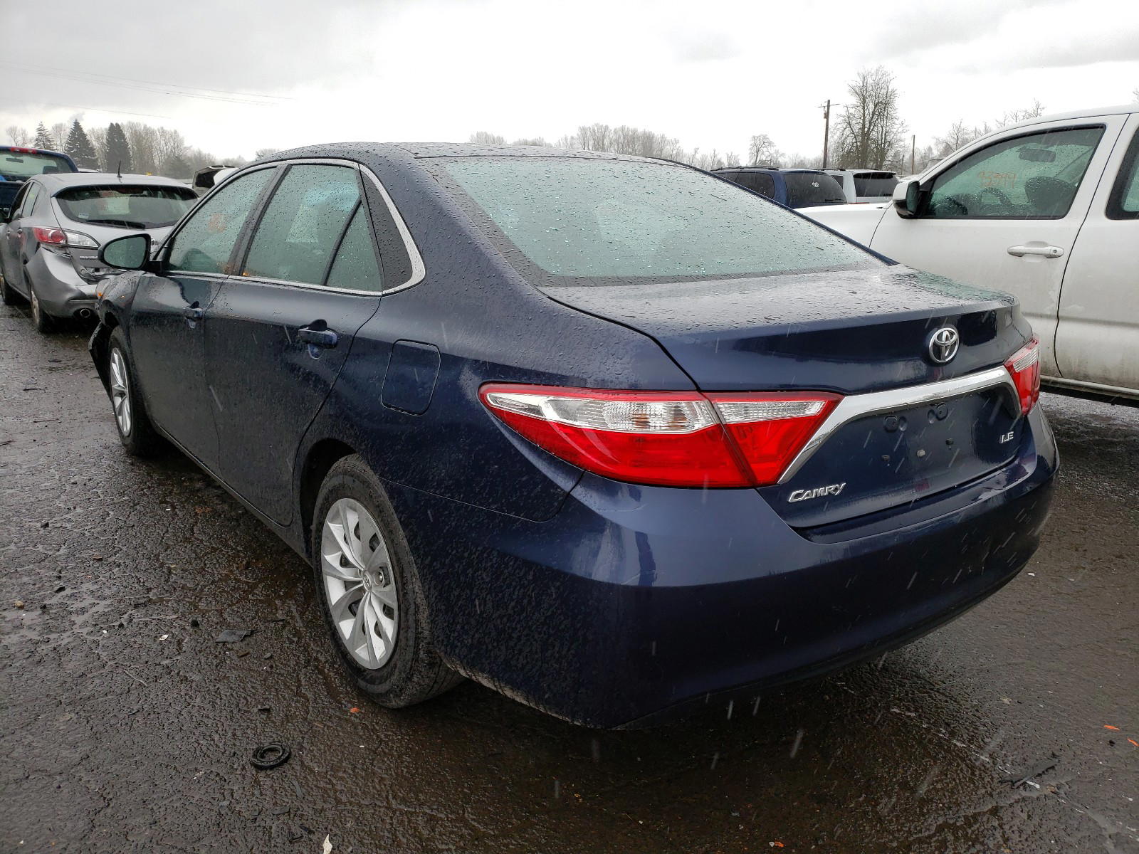 Photo 3 from auction – 2016 TOYOTA CAMRY LE with VIN 4T4BF1FK0GR550468
