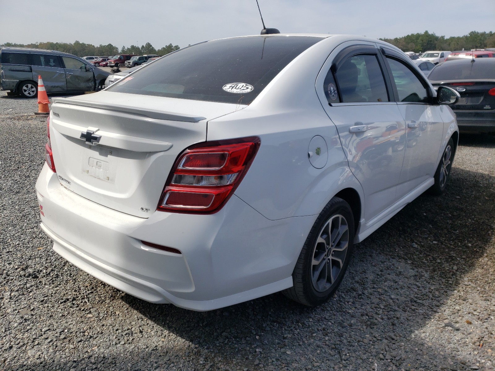Photo 4 from auction – 2018 CHEVROLET SONIC LT with VIN 1G1JD5SH4J4135297