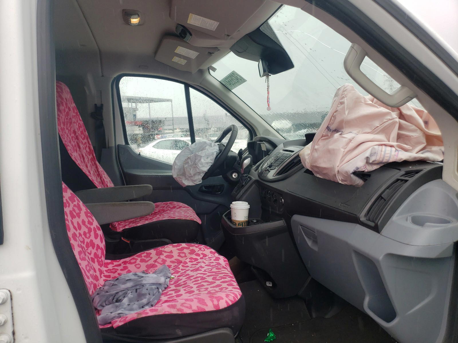 Photo 5 from auction – 2015 FORD TRANSIT T- with VIN 1FBZX2ZM2FKA18604