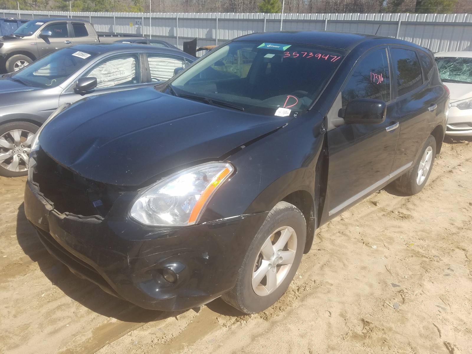Photo 2 from auction – 2013 NISSAN ROGUE S with VIN JN8AS5MT5DW551273