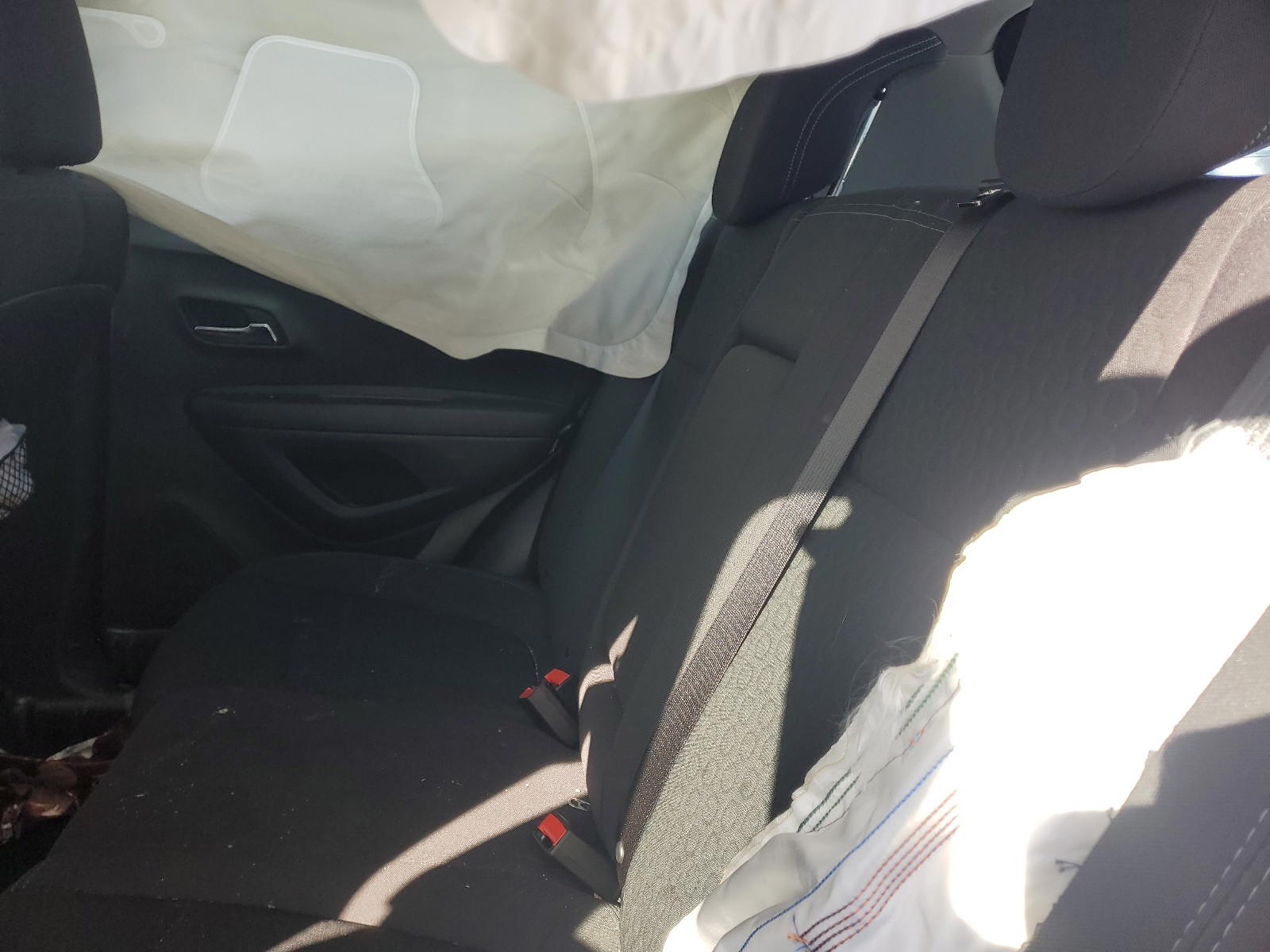Photo 6 from auction – 2016 CHEVROLET TRAX LS with VIN 3GNCJKSB4GL227085