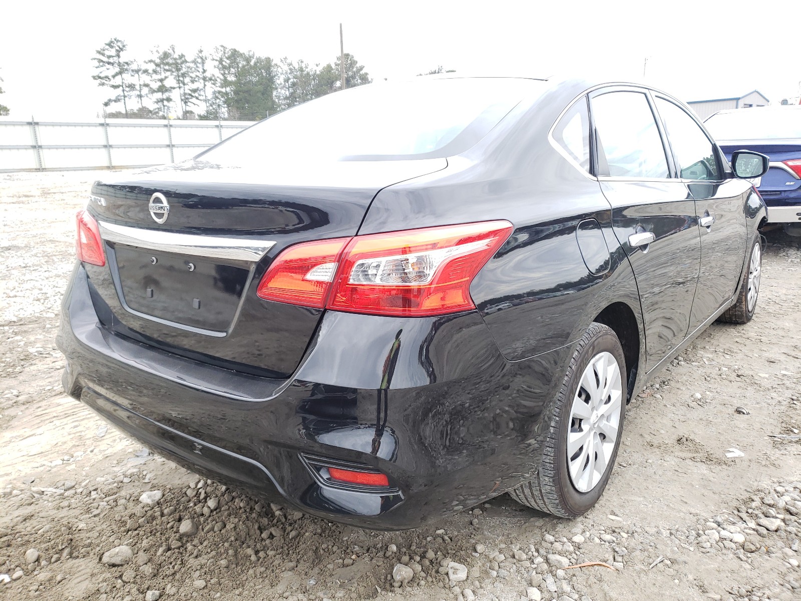 Photo 4 from auction – 2018 NISSAN SENTRA S with VIN 3N1AB7AP1JY239666
