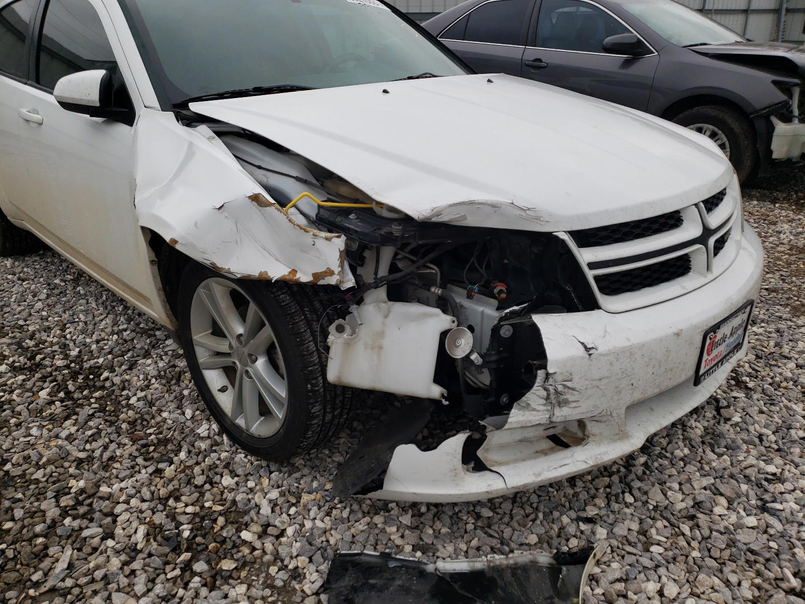 Photo 9 from auction – 2013 DODGE AVENGER SX with VIN 1C3CDZCG1DN502785