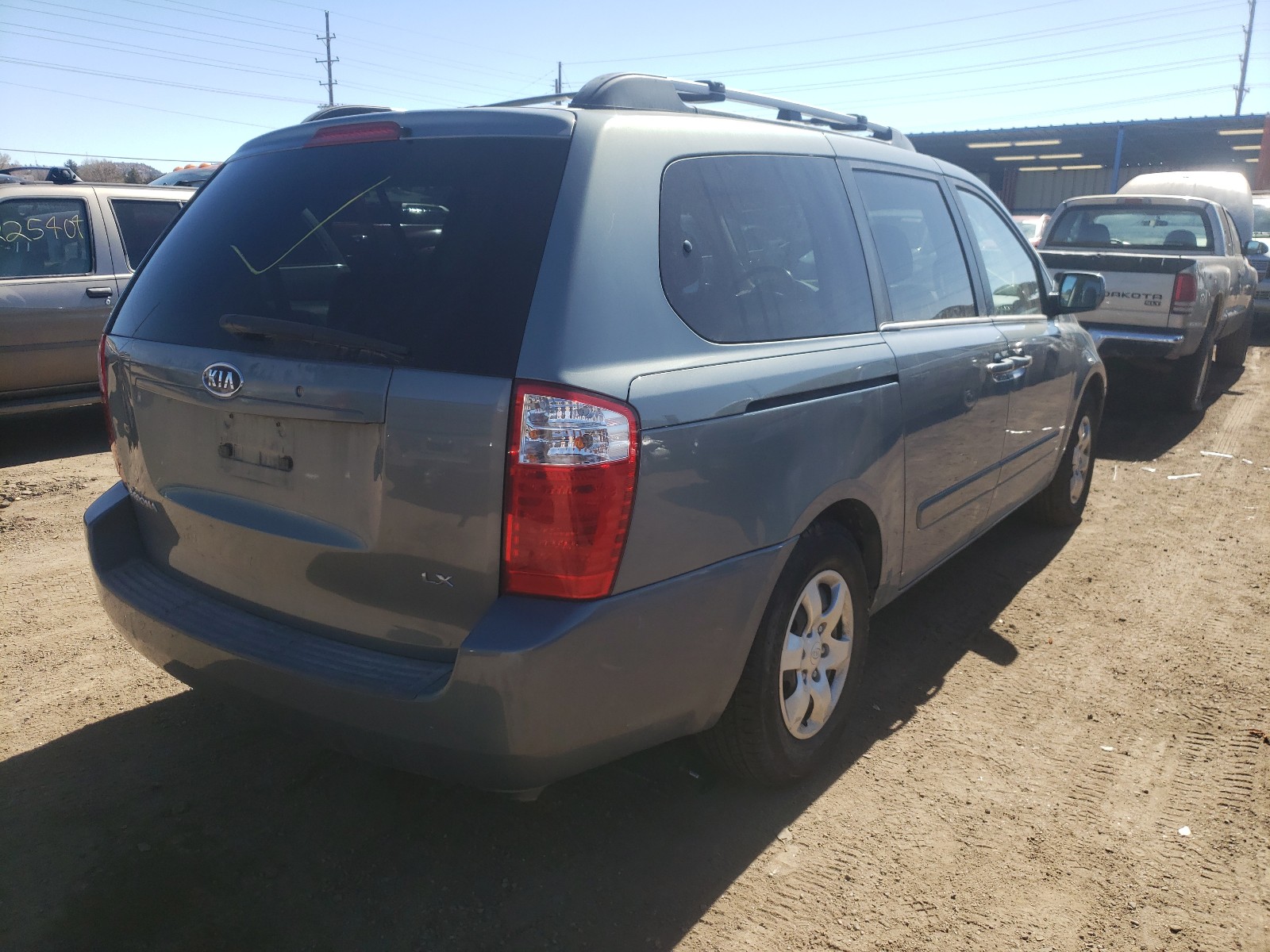 Photo 4 from auction – 2008 KIA SEDONA EX with VIN KNDMB233686240482