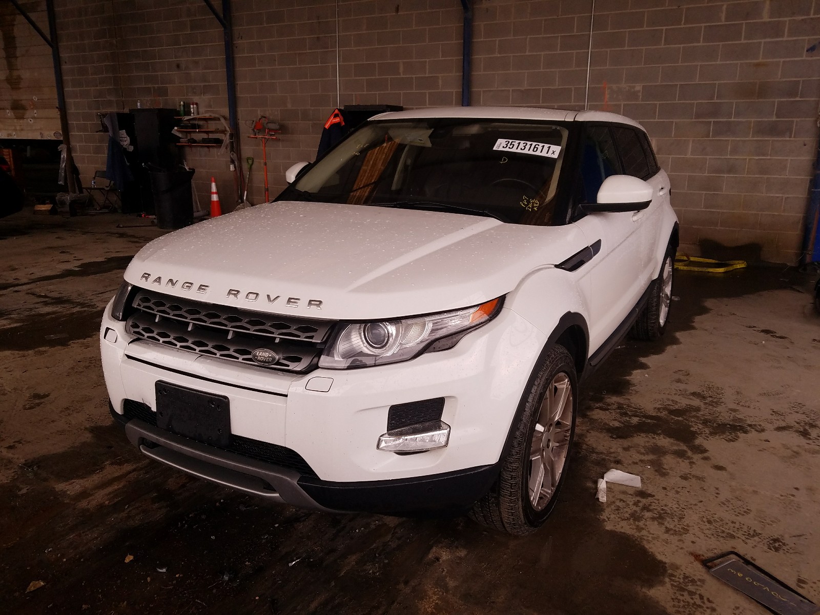 Photo 2 from auction – 2015 LAND ROVER RANGE ROVE with VIN SALVP2BG0FH074416
