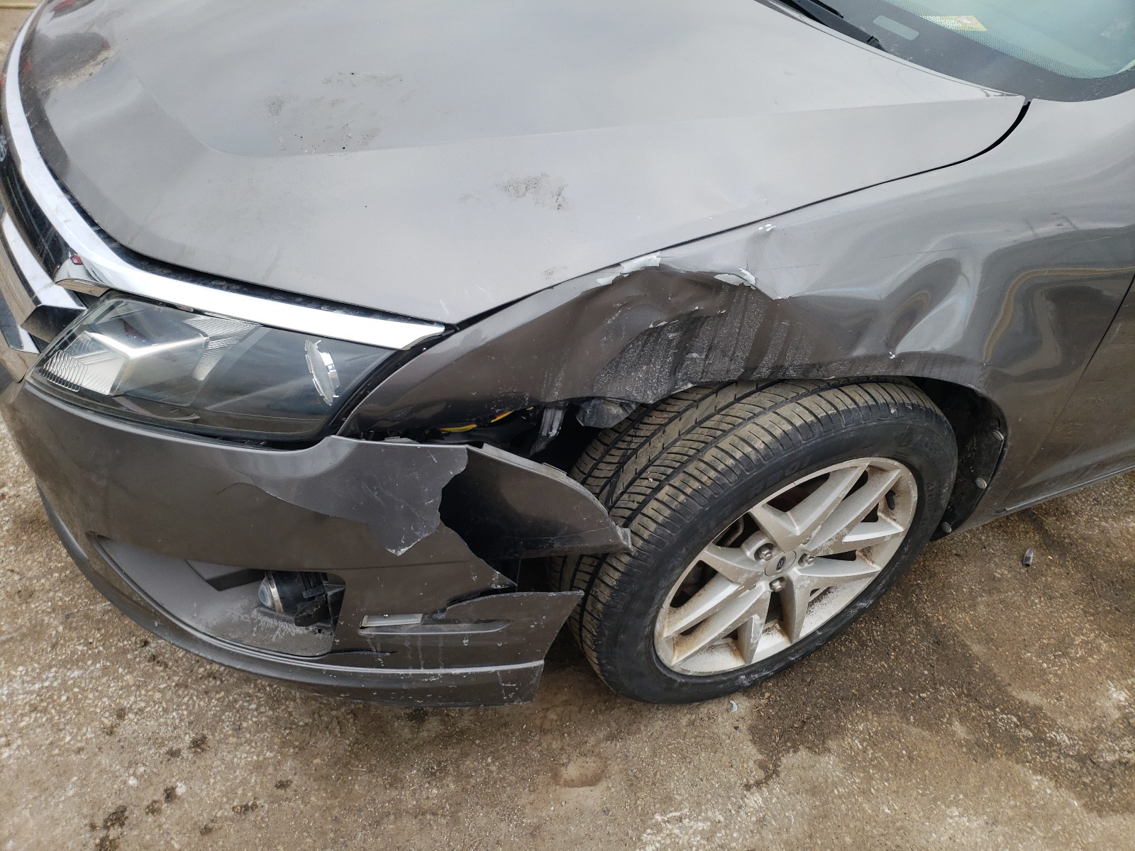 Photo 9 from auction – 2010 FORD FUSION SEL with VIN 3FAHP0JA2AR208460